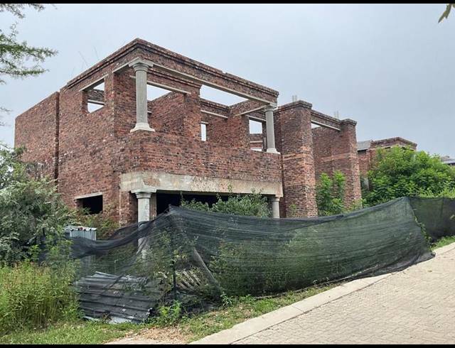 7 BEDROOM HOUSE FOR SALE IN CELTIC LODGE ECO ESTATE